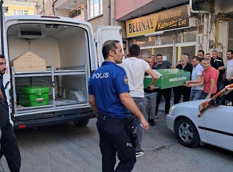 68601634d13a6e6d2d967218 Korku filmi değil gerçek! 'Kanepeden düşüp öldü'