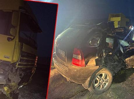 68604725bf2042513df9b0ad Ardahan’da feci kaza! Cip ile TIR çarpıştı: 2 ölü, 2 yaralı
