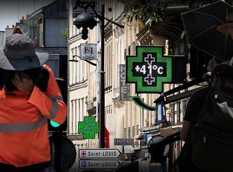 68640054407805e46c036e6a Son dakika dış haberler: Sıcaklıklar nedeniyle 2 kişi hayatını kaybetti, okullar kapatıldı!