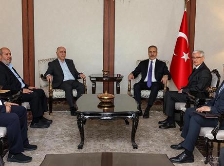 68657a1e280d2d4b642c025d Dışişleri Bakanı Hakan Fidan Hamas heyeti ile görüştü! 'Soykırımın unutulmasına izin verilmeyecek'
