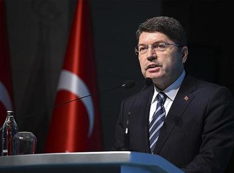 6869286bc4317961fa400054 CHP'li belediyelere operasyon! Bakan Tunç: Hiç kimse hukuk ve kanunlar karşısında layüsel değildir