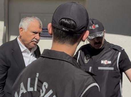 68693a89d13a6e6d2d968c38 CHP'li 3 belediye başkanı gözaltında! İşte operasyonun perde arkası