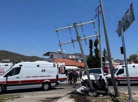 686a8062407805e46c0385de Fethiye'de feci kaza! Çok sayıda yaralı var