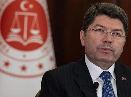 686c3258c4317961fa400b98 Bakan Tunç'tan CHP Lideri Özel'in açıklamasına tepki