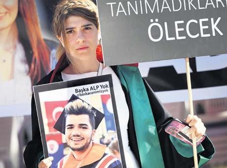 686d8cb7280d2d4b642c2246 ‘Damat duruşma boyunca uyudu’