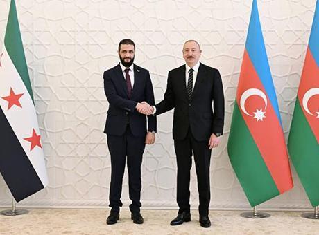 68725d09bf2042513df9e484 Suriye Cumhurbaşkanı Şara, Azerbaycan'da Cumhurbaşkanı Aliyev ile görüştü
