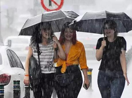 6877d420407805e46c03b64f Meteoroloji yeni harita paylaştı! Bir uyarı da bakanlıktan geldi: 9 ile sağanak geliyor