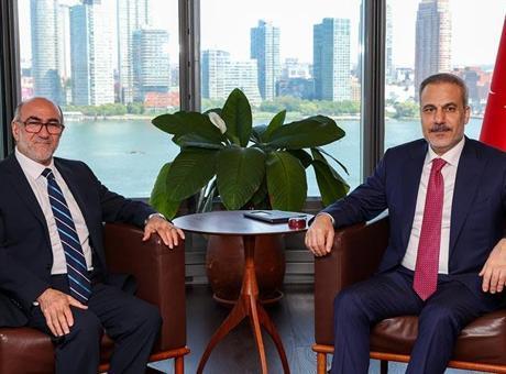 68780a2abf2042513df9fc92 Dışişleri Bakanı Hakan Fidan ABD Müslüman Kuruluşlar Konseyi Başkanı'nı kabul etti
