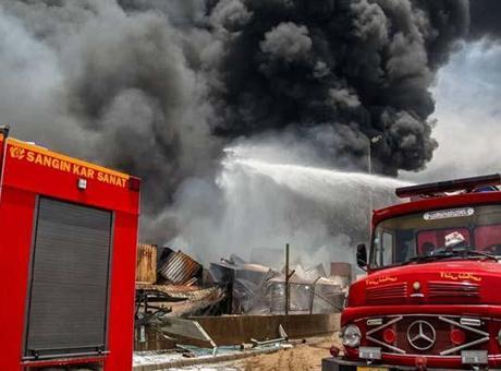 687ba4a2d13a6e6d2d96cb31 Petrol devi yandı! İran’daki rafineride korkutan yangın