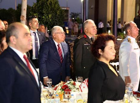 687c181ad13a6e6d2d96ce18 Bakan Güler, Mutlu Barış Harekatı’nın 51’inci yıl dönümü dolayısıyla düzenlenen resepsiyona katıldı