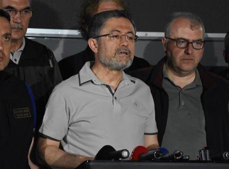 687ff104d13a6e6d2d96df32 Bakan Yumaklı'dan devam eden orman yangınlarıyla ilgili açıklama