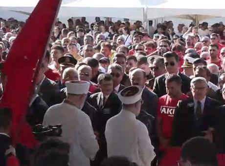 6882426cba1ad627b368eb4b Orman şehitlerine veda: 5 AKUT gönüllüsü son yolculuğuna uğurlanıyor