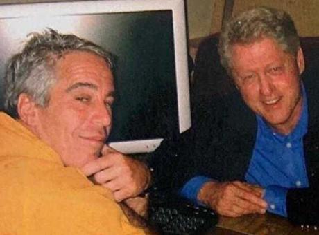 688334ac2004a45167bc9f4c Epstein’ın doğum günü defterinde eski Başkan Clinton’dan şaşırtan mesaj!