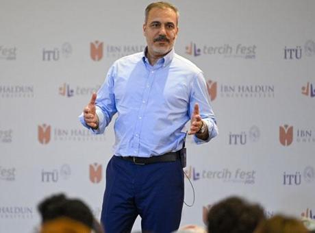 68868a7300194e78d1bb10e5 Bakan Fidan TercihFest 2025'te gençlerle buluştu