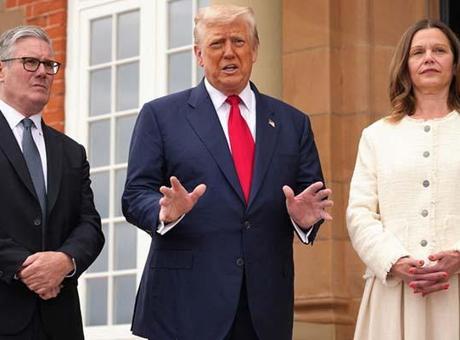 68876eee0e2c3c6ca8171a35 Trump'tan Putin'e sert uyarı: 50 günlük süreyi kısaltacağım!