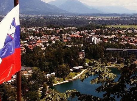 688bd1a2a24008c540a89835 Slovenya, İsrail ile tüm silah ticaretinin yasaklandığını duyurdu