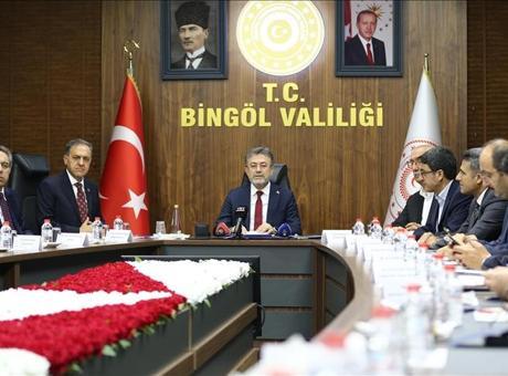 688cc6d23f27d3361d1549ff Bakan Yumaklı: 8,5 milyon doz şap aşısını sahaya gönderdik