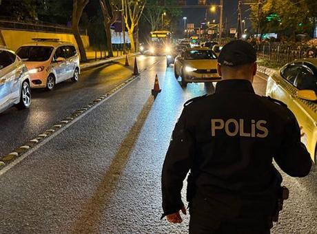 688db8bea24008c540a8a18a Huzur İstanbul uygulamasında 830 kişi gözaltına alındı