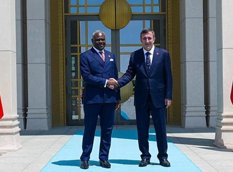 6890afc73f27d3361d1552d5 Cevdet Yılmaz'dan Türkiye ile Kongo arasında çok boyutlu iş birliği mesajı