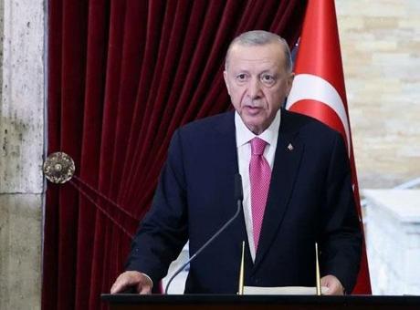 6891c11a535b4454727efdda Cumhurbaşkanı Erdoğan ve YAŞ üyeleri Anıtkabir'de
