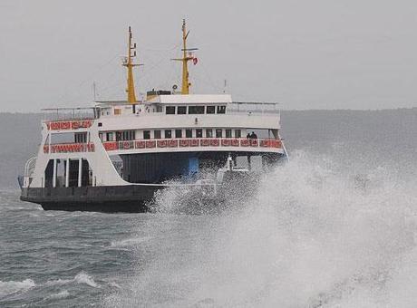 689e2d69da6924d710051204 Deniz ulaşımına fırtına engeli! Seferler peş peşe iptal edildi