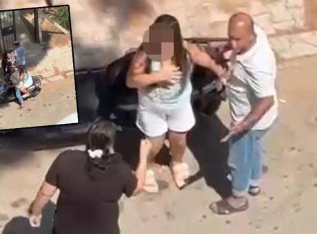 68a9daf48310db41d521138d Adana'da bir kadın 11 yaşındaki kızını bıçakla kovaladı! O anlar anbean kaydedildi