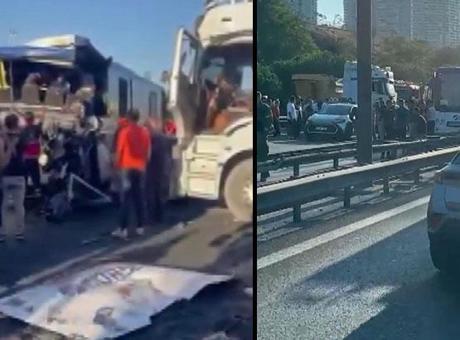 68abf6ad8e449e8e84ddc4dc TEM Otoyolu'nda kaza, trafik durdu! Ölü ve yaralılar var
