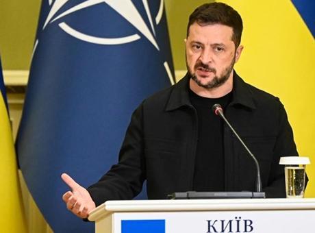 68acc7e6fc0725e239a7cd29 Zelenskiy: Liderler formatında görüşmeye hazırız