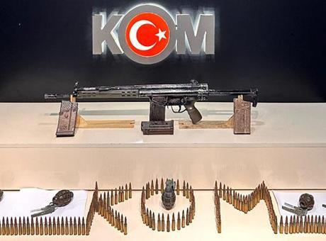 Van'da silah ve mühimmat ele geçirildi