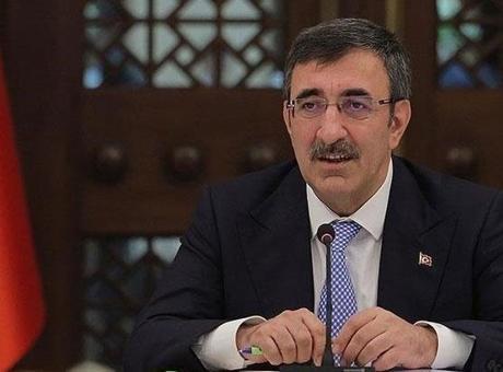 Cumhurbaşkanı Yardımcısı Yılmaz'dan Malazgirt Zaferi ve Büyük Taarruz mesajı