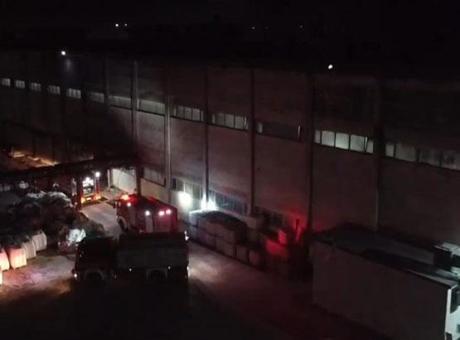 Balıkesir'de kağıt fabrikasında korkutan yangın