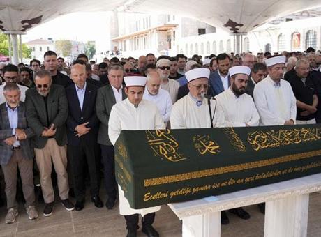 Cumhurbaşkanı Başdanışmanı Kılıç'ın kayınpederi son yolculuğuna uğurlandı