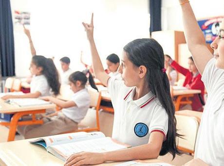 Okullar yeniliklerle açıldı