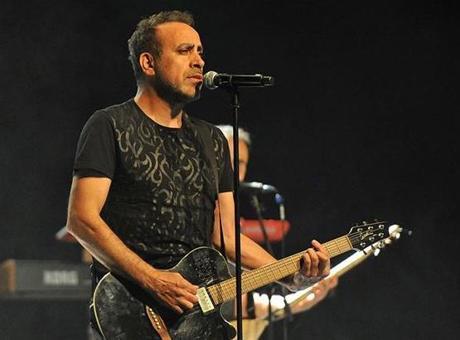 SON DAKİKA: Haluk Levent sevenlerini korkuttu! Hastaneye kaldırıldı