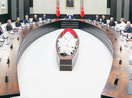 68dc62012e00da8e9122fd72 Terör duvarı tamamen yıkılacak