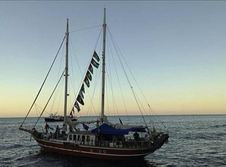 68ddc4f2de7b8a5d209ad6b6 İsrail ordusu Sumud Filosu'daki 25 Türk aktivisti alıkoydu