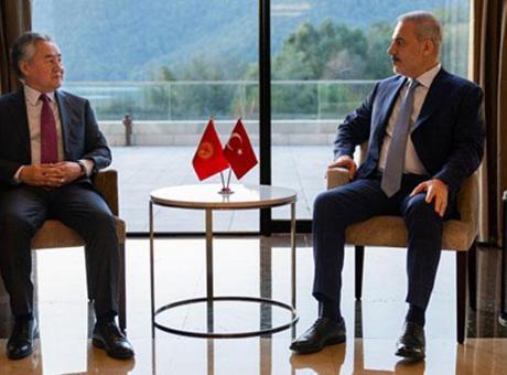 68e3e27f6058ac518cbaa934 Dışişleri Bakanı Hakan Fidan, Kırgız mevkidaşı Kulubayev ile görüştü