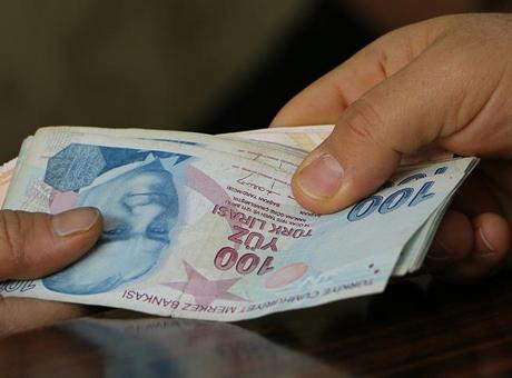 Düşüş hızlandı: Kredi faizinde 2023’ten beri böylesi görülmedi