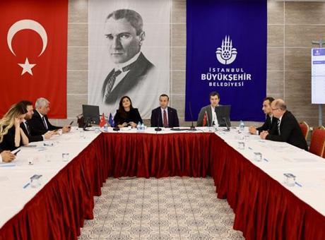 690a07cb36206bb89d508756 İBB ihalesini gerçekleştirdiği 250 taksi plakasından 116'sını sattı