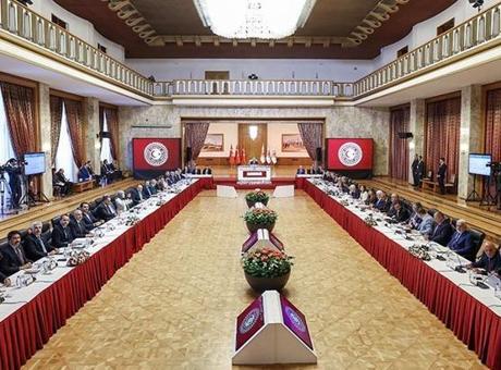 Süreç komisyonuna son dakika rötarı