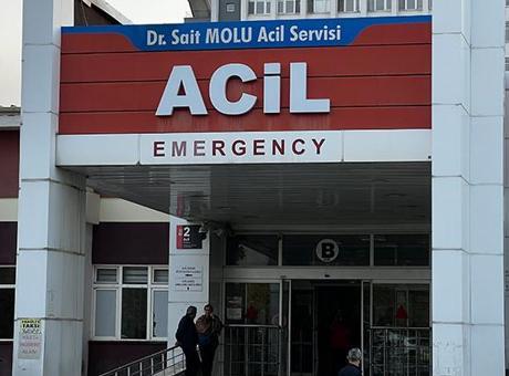 Sucuk festivali sonrası yaklaşık 80 öğrenci ve öğretmen hastanelik oldu