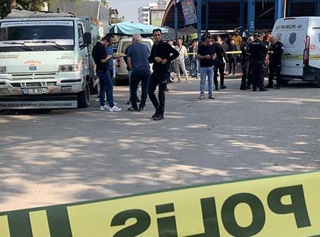 690f1a2236206bb89d50a511 Adana'da semt pazarında çatışma! 2 kişi hayatını kaybetti, yaralılar var