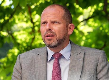 6910664cb825a93f990109b5 Belçika Savunma Bakanı'ndan gençlere gönüllü askerlik çağrısı