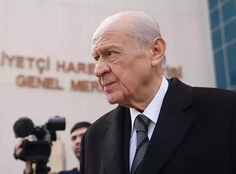 6910a1dff673ab5ac3671295 Son dakika... Devlet Bahçeli'den 10 Kasım mesajı: 'Aziz Atatürk’ün emaneti asla zedelenmeyecek'