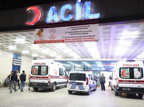 6910c0daf673ab5ac367133b Mevlit yemeğine katılan 84 kişi hastanelik oldu