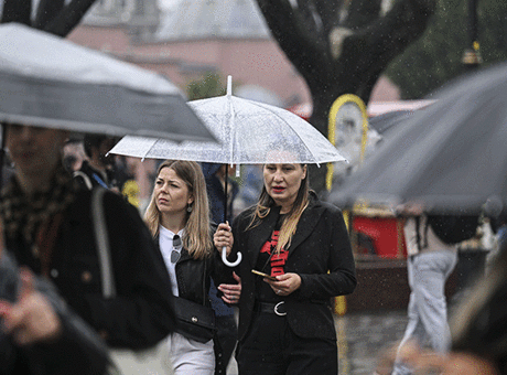 69117476f673ab5ac3671797 Meteoroloji'den yeni uyarı: Sağanak yağış geliyor