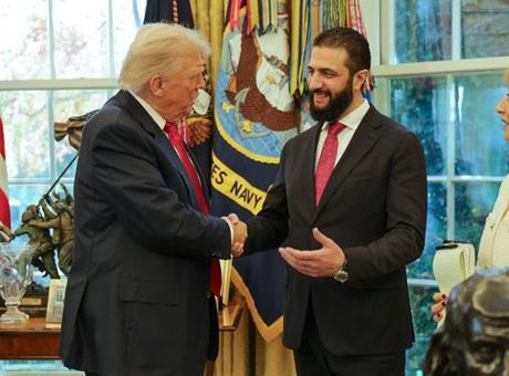 6912422bf673ab5ac3671d9d Son dakika haberi: Beyaz Saray'da tarihi gün! Trump ile Şara bir araya geldi! Sezar yaptırımları askıya alındı