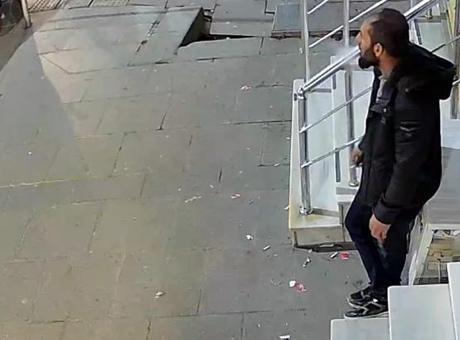 691aeeed7417390292e2d129 Sultangazi'deki dehşetin görüntüleri ortaya çıktı! 3 kişi öldü