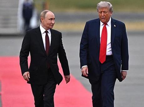 691b0dbe0a360c93d58f9c4c Kremlin'den Putin-Trump görüşmesine dair flaş açıklama! 'Gerekli hazırlıkların yapılmasını umuyoruz'