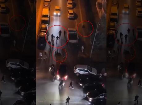 691f89a0f6450181b1a8257f Düğün salonu önünde davetliler birbirine girdi, ortalık savaş alanına döndü: 1 ölü, 3 yaralı